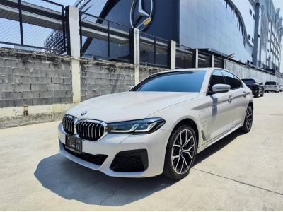 BMW 530e 2.0 M SPORT LCI ปี 2021 ไมล์ 30,xxx Km